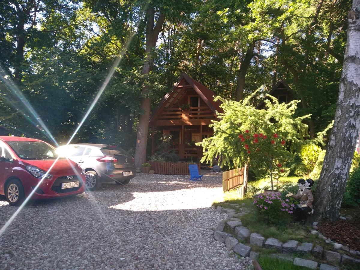 Chatki Saturnina I Pokoje Świnoujście Esterno foto